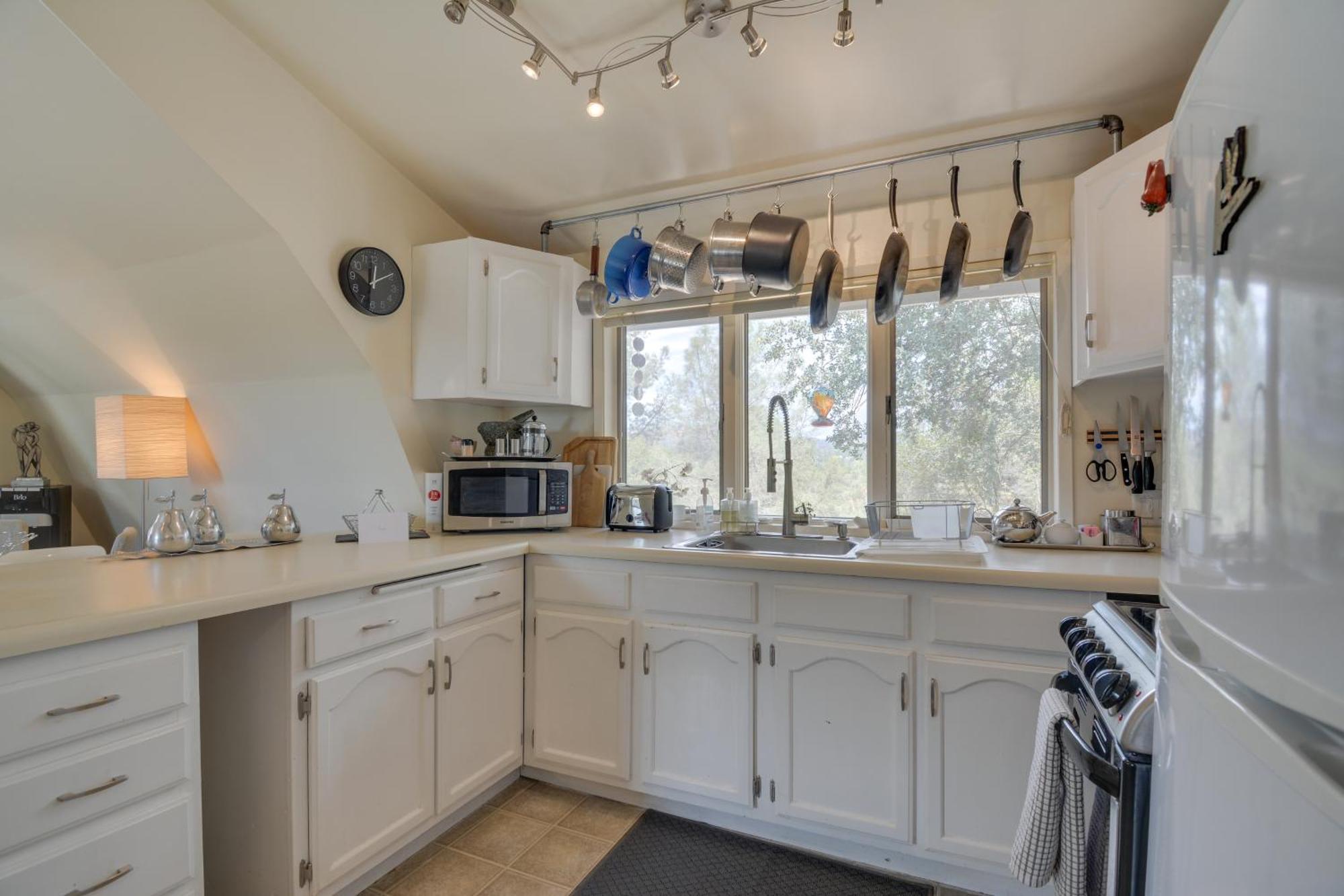 Mariposa Home Furnished Patio And Sierra Mtn Views Екстер'єр фото